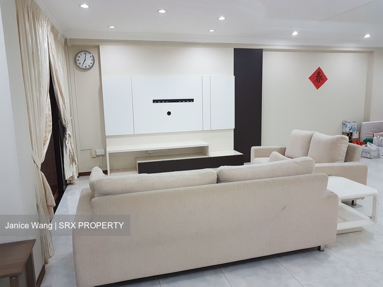 Blk 286C Toh Guan Road (Jurong East), HDB Executive #194357732